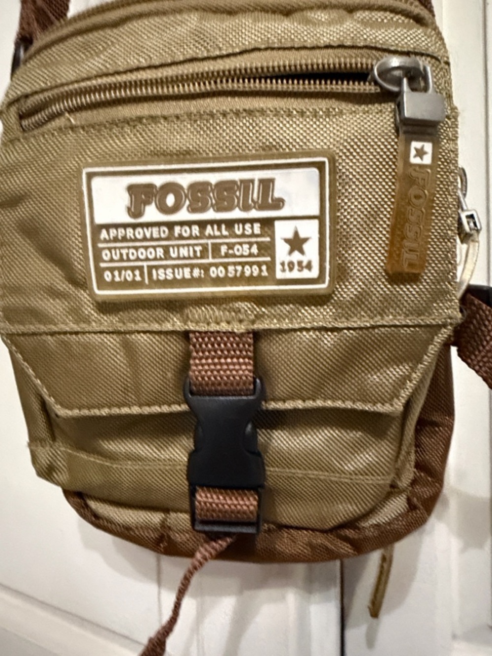 Fossil Men's Khaki and Brown Belt Bag